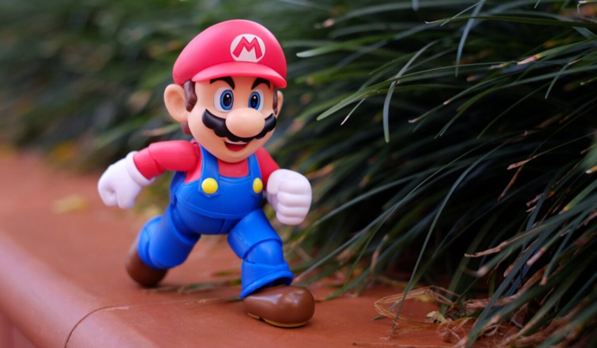3D Super Mario Bros Video Suggests Use of Augmented Reality in Business ...
