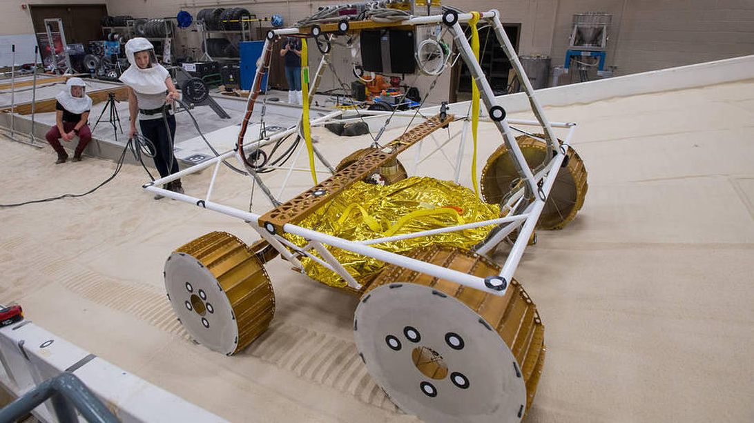 NASA's Water-hunting Viper Lunar Rover Books A Ride To The Moon With ...